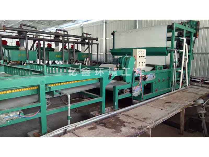  尾礦干排成套設備在污泥處理中的4個作用