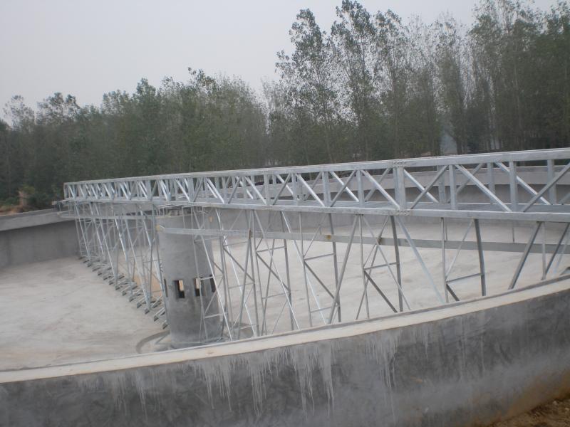  刮吸泥機(jī)的使用說明書